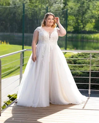 Plus-Size Brautkleider