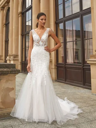 Fit &amp; Flare Brautkleider